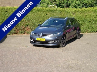 Renault Mégane Estate 1.5 dCi Bose Airco, cruise control, navigatie, NL auto met nap, winterbanden op l.m.v.