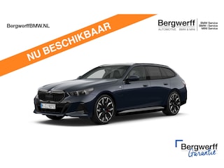 BMW 5-serie Touring 550e xDrive - M-Sport Pro - Pano - M-Sportzetels - Bowers & Wilkins - Trekhaak