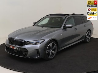 BMW 3-serie Touring 318i M-Sport 19"/LED/CAM/PANO