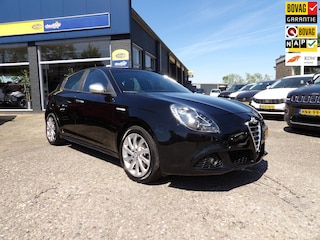 Alfa Romeo Giulietta 1.4 T Business Executive Automaat / Rijlaarprijs