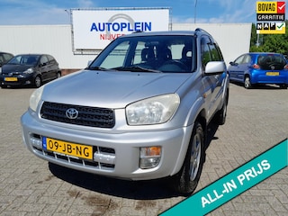 Toyota RAV4 2.0-16V VVT-i Sol zeer nette in Nederland nieuw geleverde Youngtimer voor de liefhebber!
