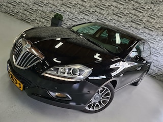 Lancia Delta 1.8-16V Di Oro *Automaat*200PK!*Blue&me*NLauto*