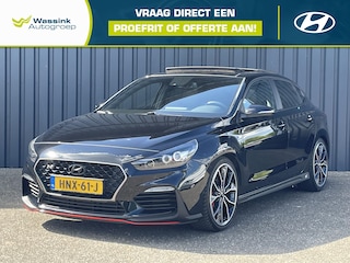 Hyundai i30 2.0 T-GDi 275pk Performance Fastback | Schuif / Kanteldak | Stoel -Stuur Verwarming | 2 Sets Wielen | DAB | Carplay | Sport Onderstel met e-LSD
