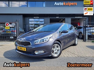 Kia Ceed Cee'd 1.6 GDI Comfort Pack | Met airco, bluetooth telefoonvoorbereiding, lichtmetalen velgen,