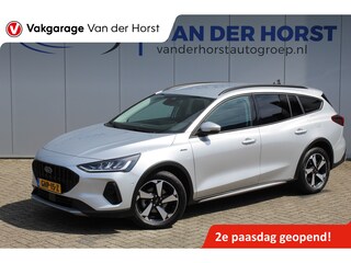 Ford Focus Wagon 1.0-155pk EcoBoost Active AUTOMAAT ! Trekgewicht 1.500kg ! Ruim €. 12.500,- beneden de nieuwprijs ! Autm. airco dual, navigatie, telefoonvoorb., adapt. cruise cntrl, LED verl., camera, lane- en side assist+stuurhulp, LM wielen, Isofix etc.