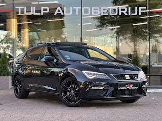 Seat Leon 1.8 TSI FR Business Intense Pano Car-Play PDC