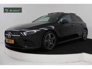 Mercedes-Benz A-klasse 180 Business Solution AMG (PANORAMADAK, SFEERVERLICHTING, STOELVERWARMING, CAMERA, NAVIGATIE, NL-AUTO)