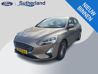 Ford Focus 1.0 EcoBoost Titanium Business | Winter Pack | Full LED | 10-weg verstelbare stoel | 17 inch | Camera | Head up Display | Bang&Olufsen