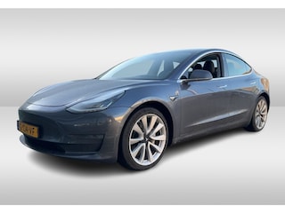 Tesla Model 3 Long Range AWD 75 kWh / Trekhaak / Autopilot / Panoramadak / Camera / Premium Audio / 19'' / Leder