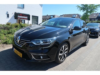 Renault Mégane 1.3 TCe Bose 160PK|NAVIGATIE|CAMERA|CARPLAY|DODEHOEK|KEYLESS|RIJSTROOK|STOELVERWARMING