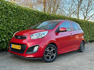 Kia Picanto 1.2 CVVT World Cup Edition | 4 Cilinder | H-Leder | Airco | 5 Zits | 14" Velgen | BT/AUX/USB |