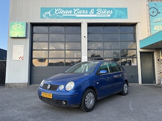 Volkswagen Polo 1.4-16V Athene