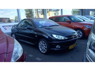 Peugeot 206 2.0 16V CC GRIFFE