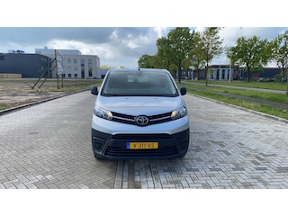 Toyota Proace 2.0 D-4D Navigator