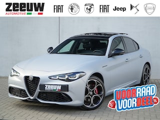 Alfa Romeo Giulia 2.0 Turbo 280 PK Competizione Q4 AWD | Pano | Harman | 19"