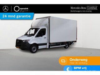 Mercedes-Benz Sprinter 317 CDI Aut. | Bakwagen met DHollandia Laadklep | Zijdeur | NIEUW! | MBUX 10" | LED | Groot Navigatie | Airco | Cruise Control | Lederen Stuurwiel | Carplay / Android Auto