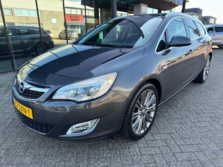 Opel Astra Sports Tourer 1.4 Turbo Cosmo / Navi / Leder / Stoelverw.