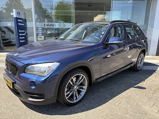 BMW X1 sDrive18i Sportstoelen/Trekhaak/Navigatie