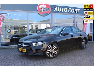 Mercedes-Benz A-klasse 180 Business Solution Luxury, leer, camera