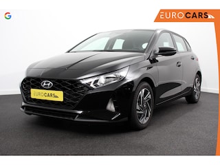 Hyundai i20 1.0 T-GDI Comfort | Navigatie | Apple Carplay/ Android Auto | Camera | Stoel/Stuurverwarming  | 16 Inch Lichtmetalen Velgen | Privacy Glass | Climate Control |