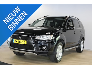 Mitsubishi Outlander 2.0 Instyle | Leer | Schuif-kantel dak | Automaat