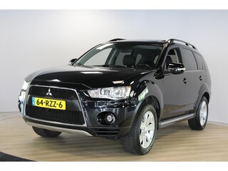 Mitsubishi Outlander 2.0 Instyle | Leer | Schuif-kantel dak | Automaat