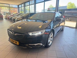 Opel Insignia Grand Sport 1.5 T Business Exec. CARPLAY CAMERA TREKHAAK NW. APK BJ 2017 !!!