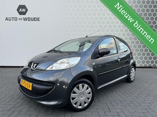 Peugeot 107 1.0-12V XS Airco CV Nieuwe APK