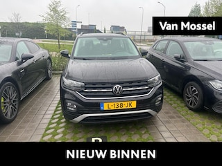 Volkswagen T-Cross 1.0 TSI Life 95 PK | Airco | Navigatie | Apple Carplay | Adaptieve Cruise Control | Lane Assist | Parkeersensoren voor- en achter |