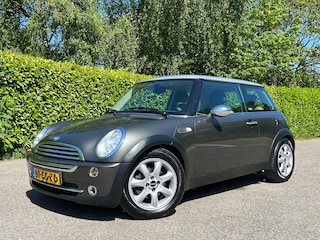 Mini Cooper 1.6 Park Lane | Leder | Clima | 16" Velgen | Cruise |