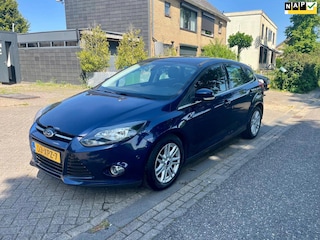 Ford Focus 1.0 EcoBoost Lease Titanium