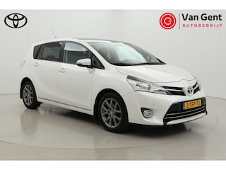 Toyota Corolla Verso 1.8 VVT-i Business | Panoramadak | Trekhaak | Stoelverwarming | Navigatie | Cruise | Clima | 17 inch