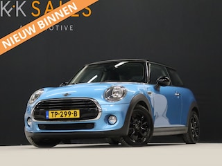 Mini Cooper 1.5 [APPLE CARPLAY, SPORTSTUUR, NAVIGATIE, CRUISE CONTROL, AIRCO, NIEUWSTAAT]