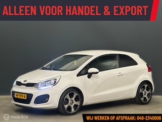 Kia Rio 1.2 CVVT Super Pack Airco - Verbruikt Olie - Export!