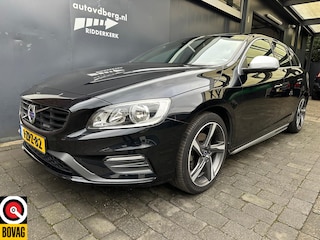 Volvo V60 1.6 T3 R-Design Automaat NL auto | PDC | Trekhaak | Navigatie | 2 sets velgen
