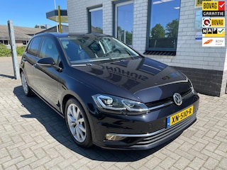 Volkswagen Golf 1.0 TSI Highline / PDC V+A / Navigatie / Telefoon / Carplay / Schuifdakl / Add. Cruise / Climate controle