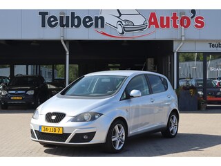 Seat Altea 1.4 TSI Style Airco, Climate control, Elektrische ramen, Cruise control, Dealer onderhouden, Trekhaak, Lichtmetalen wielen