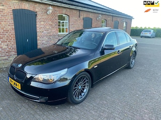 BMW 525i High-Executive met Apple carplay en schuifdak