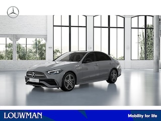 Mercedes-Benz C-klasse 300 e star Edition AMG Line LIMITED | Trekhaak | Nightpakket | Parkeerpakket met achteruitrijcamera | KEYLESS GO | Antidiefstalpakket GUARD 360° Plus | Memorypakket | Dodehoekassistent | Verwarmde stoelen vooraan |