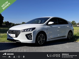 Hyundai Ioniq 1.6 GDi PHEV Comfort Automaat / Dealer onderhouden / Accu SoH 100% / EAER 52 km / Adapt. CC / Stuur- en stoelverwarming / Bluelink navigatie / Apple Carplay Android / Winterwielenset inclusief /