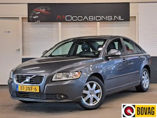 Volvo S40 2.4i Edition II + LEDER + NAVI !!