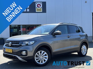 Volkswagen T-Cross 1.0 TSI Life ADAP. CRUISE CARPLAY PDC TREKHAAK