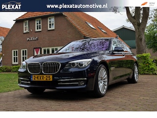 BMW 730d High Executive Aut. | Orig. NL | Hifi Premium Sound | Digitaal Dashboard | Ambient light Package | NAP | Xenon |