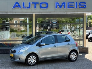 Toyota Yaris 1.3 VVTI Executive MMT Automaat Airco NL-Auto NAP
