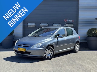 Peugeot 307 1.6-16V XS Premium APK T/M 1-26 | Climate Control | Cruise Control | Trekhaak |