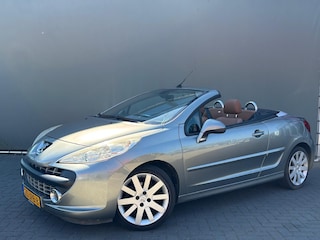 Peugeot 207 CC BWJ 2009 1.6-16V T 150 PK Féline LEER / 17 INCH LMV / CLIMA / ELEK.RAMEN+SPIEGELS / LICHTSENSOR / MISTLAMPEN