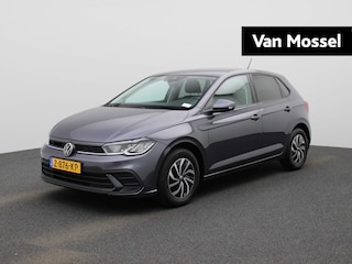 Volkswagen Polo 1.0 TSI Life Edition Automaat | Navigatie | Airco | Parkeersensoren | LED | Camera | Cruise Control | Apple Carplay | Android Auto | Lichtmetalen velgen |