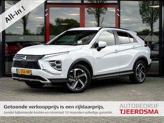 Mitsubishi Eclipse Cross 2.4 PHEV First Edition 4WD | Trekhaak | Navigatie | Stoelverwarming | Stuurwiel Verwarmd | HUD | DAB+ | Camera | Adaptieve Cruise Control | Parelmoer Lak | Origineel NL | 2e Eigenaar |