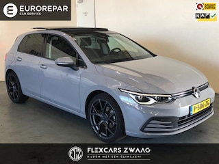 Volkswagen Golf 1.5 TSI Style - Navi - Schuif/kanteldak - Virt.Cockpit - Winterpakket - Climate