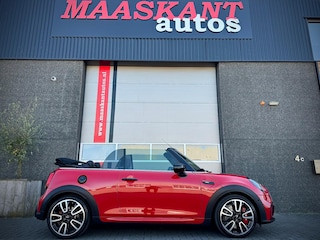 Mini Mini/Clubman/Cabrio Cabrio (f57) 2.0 F1 Aut / Hud / Acc / Leder / Harman Kardon / Just dealer serviced / ONLY 28055KM!